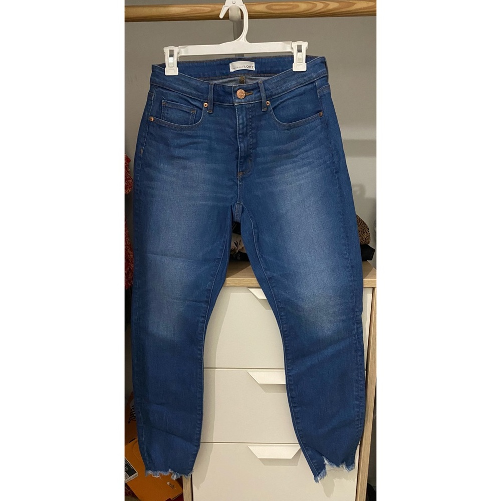 Women’s LOFT curvy skinny crop jean